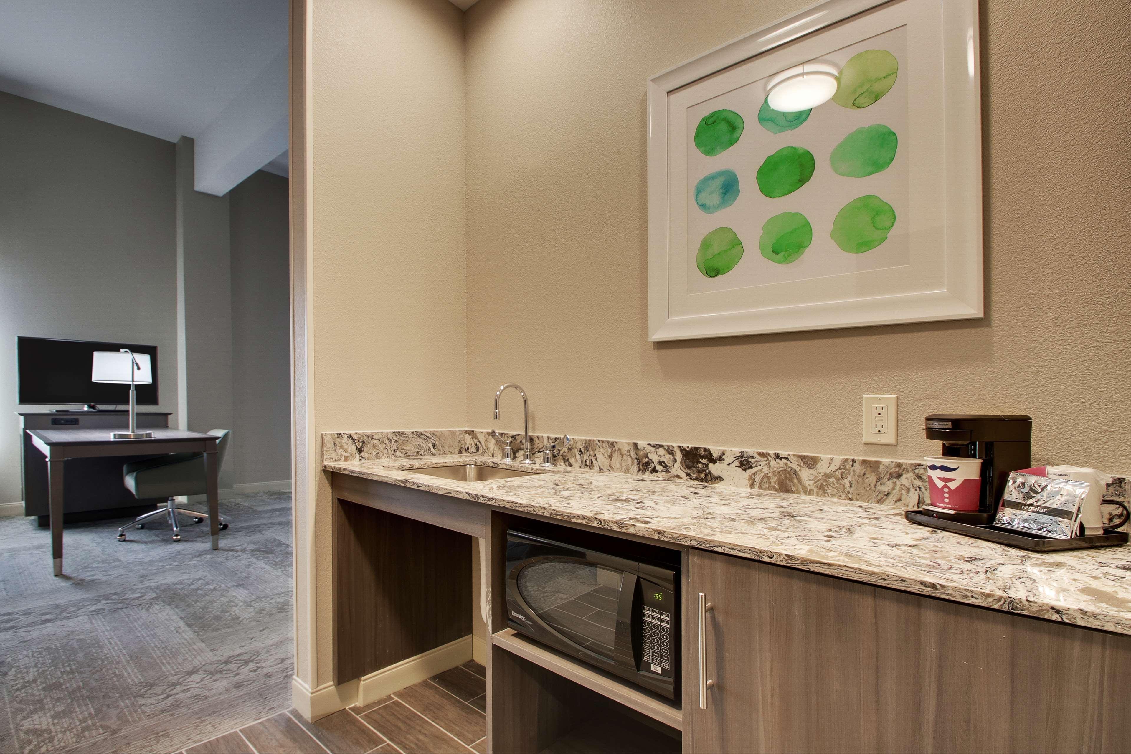 Hampton Inn&Suites By Hilton Knightdale Raleigh Exterior foto