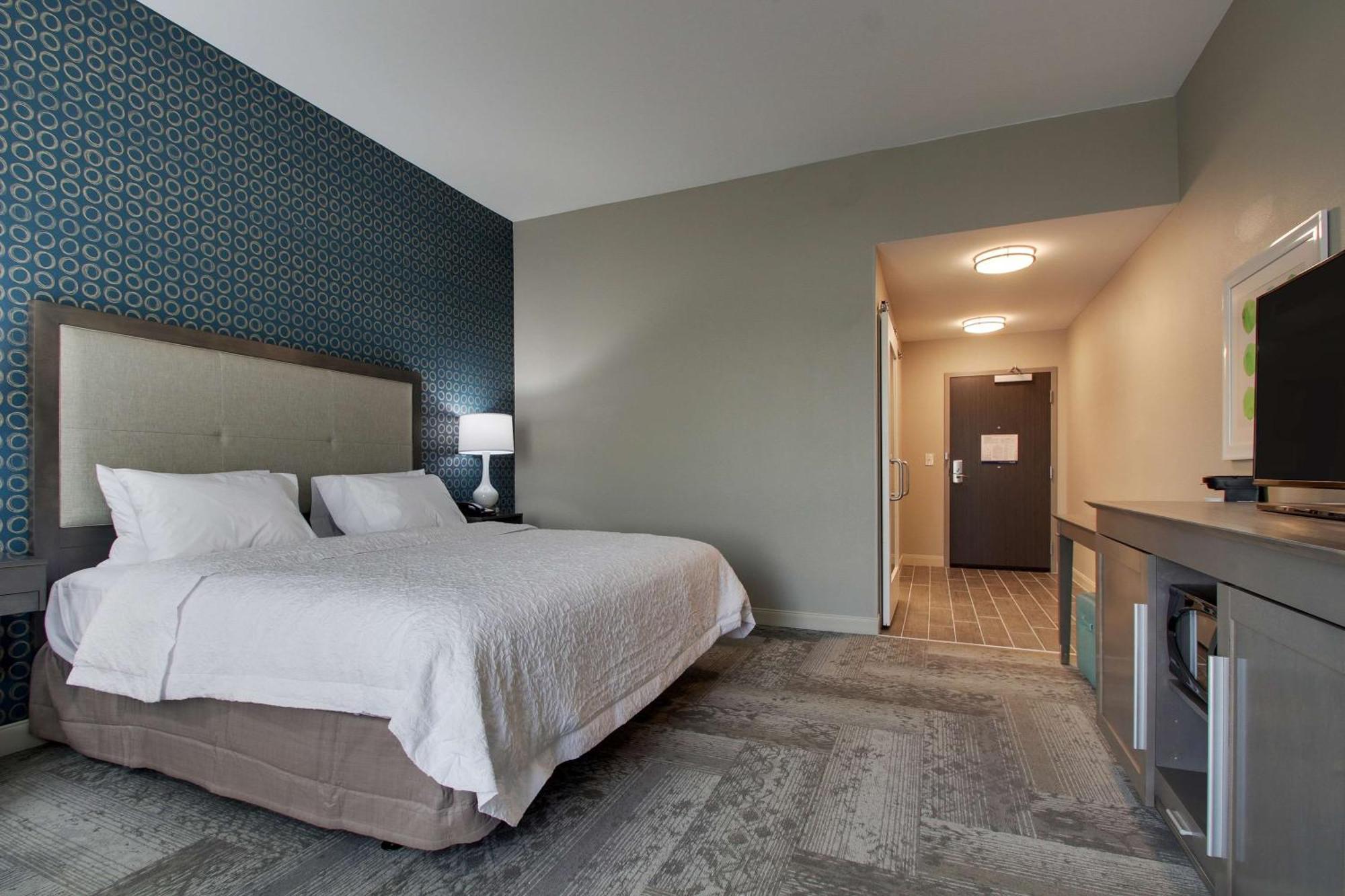 Hampton Inn&Suites By Hilton Knightdale Raleigh Exterior foto